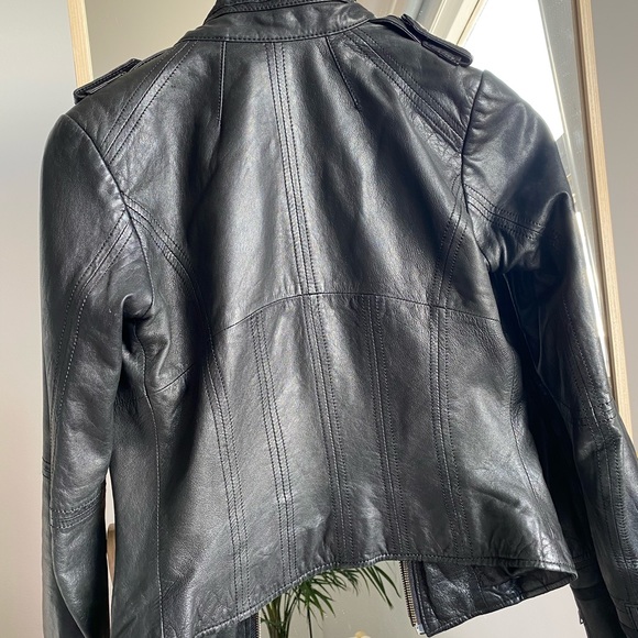 Danier - Leather Jacket - Picture 5 of 5